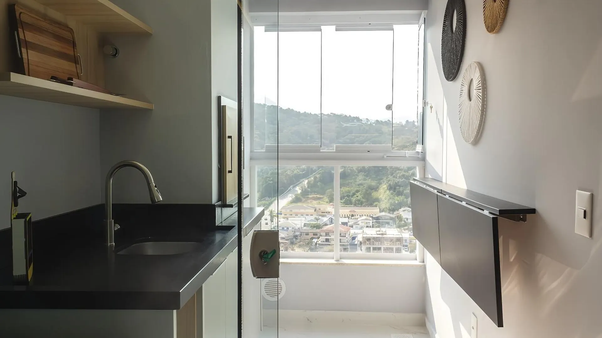 Apto Novo De 2 Suites A 9 Minutos A Pe Da Praia Itapema Brazil