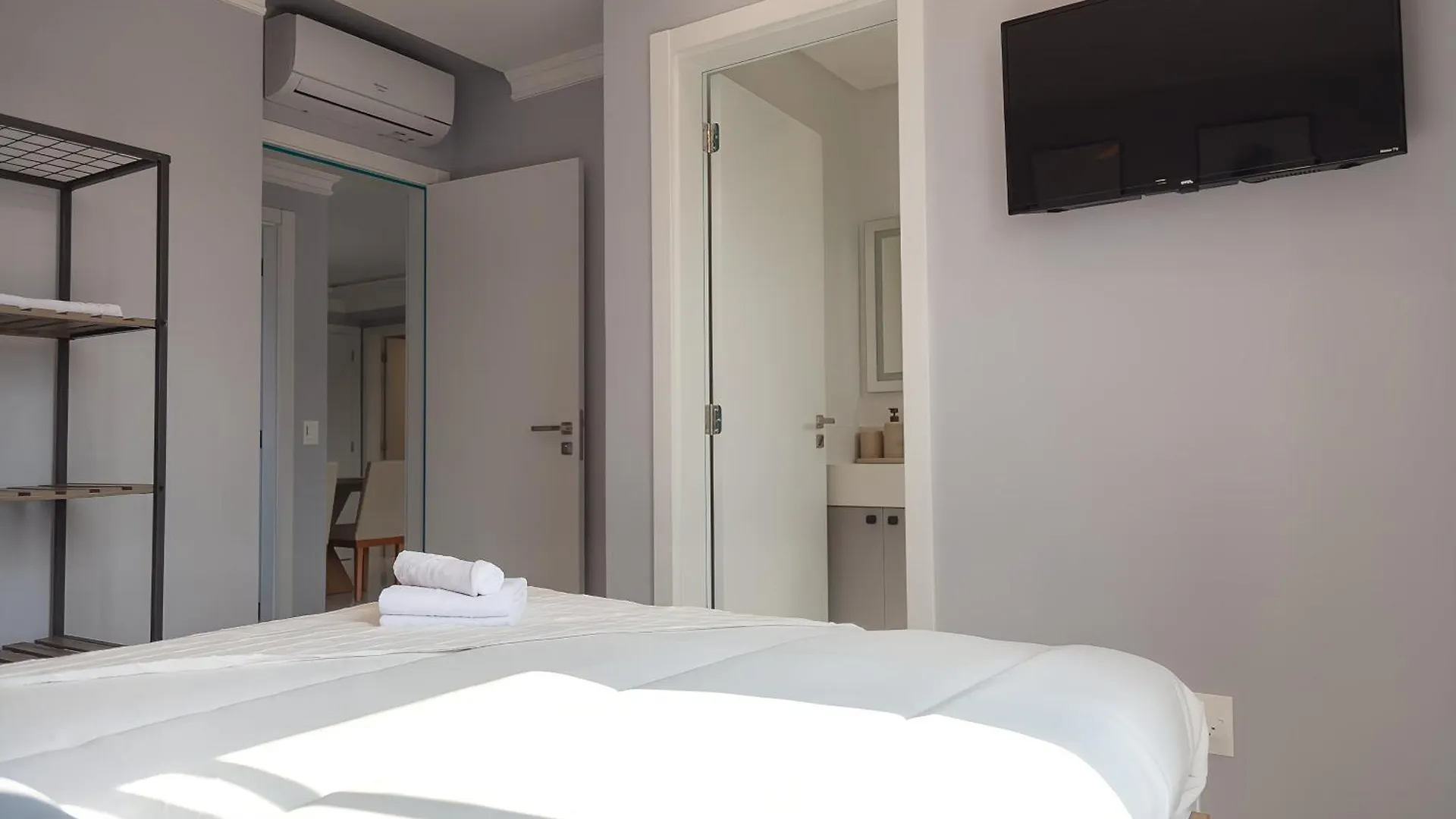Apto Novo De 2 Suites A 9 Minutos A Pe Da Praia Itapema Apartment