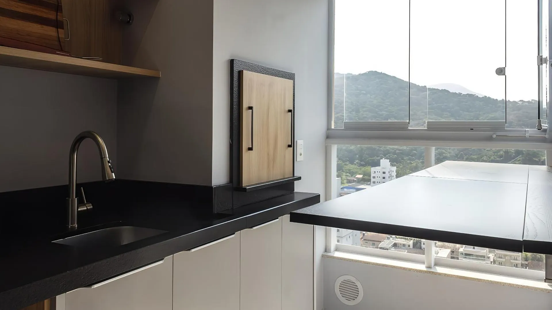 Apto Novo De 2 Suites A 9 Minutos A Pe Da Praia Itapema